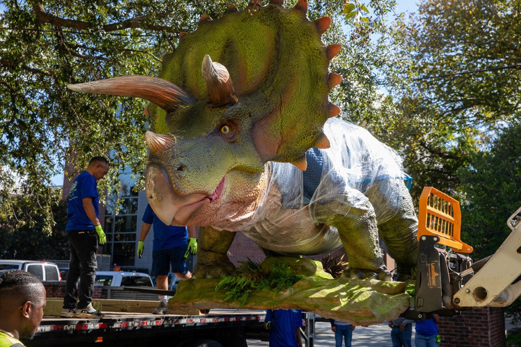 dinosaurs arrive on campus