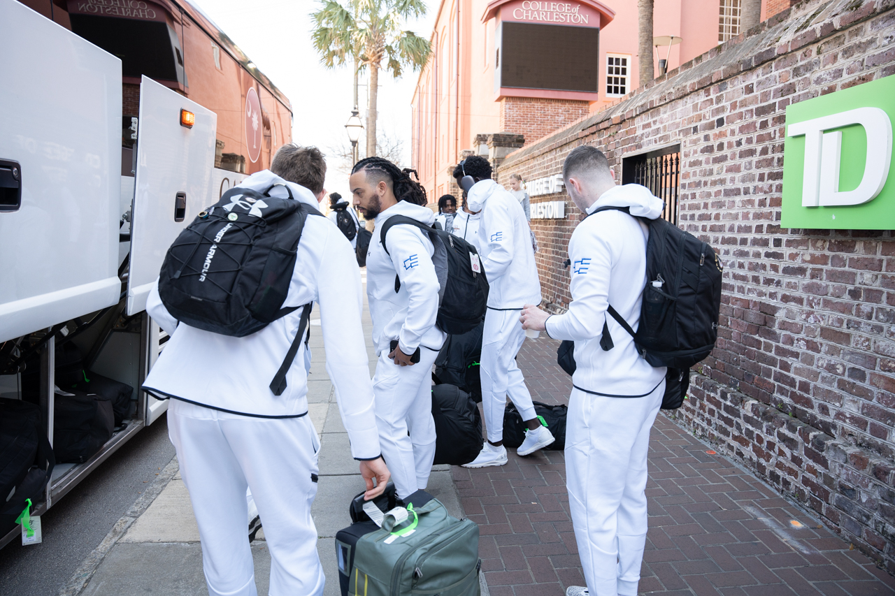 College of Charleston Men's basketball team leaves for NCAA tournament game 