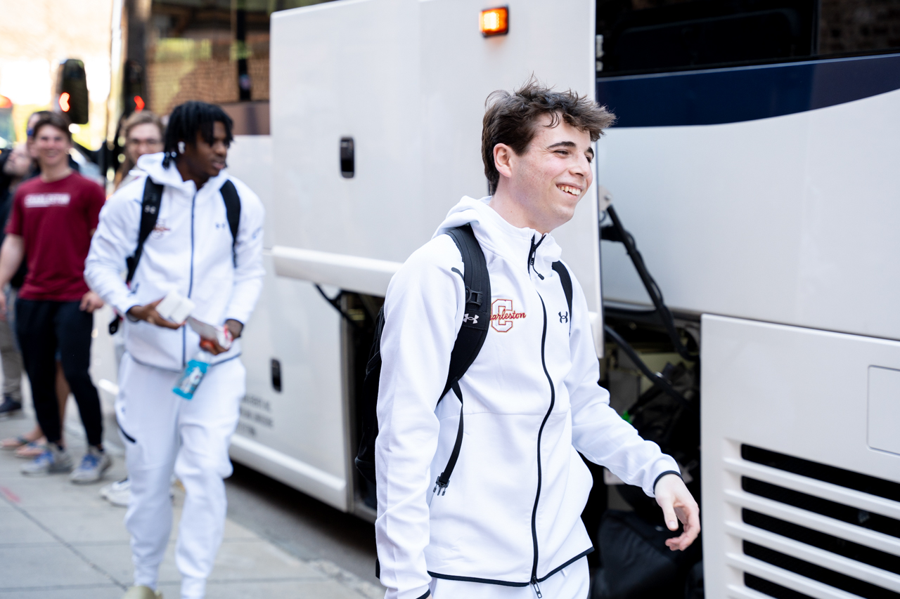 College of Charleston Men's basketball team leaves for NCAA tournament game 