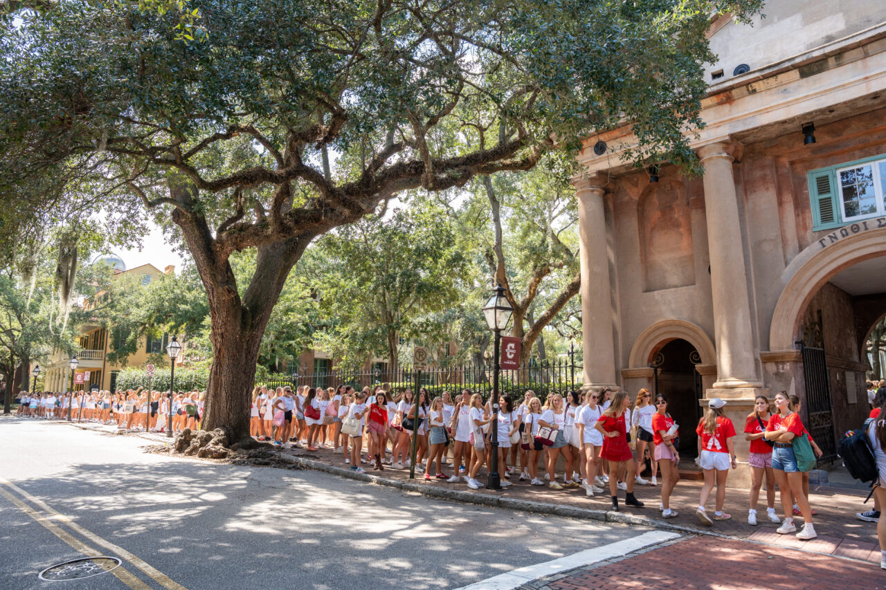 Students  line up for Panhellenic Bid Day