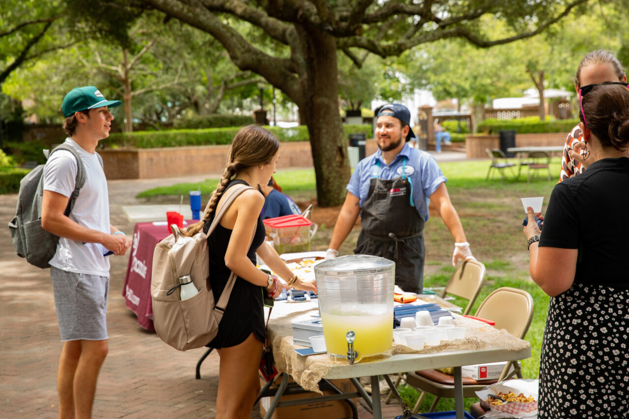 Local restaurant, Bartaco, provides free food for students while advertising their interest in hiring at Career Cookout.