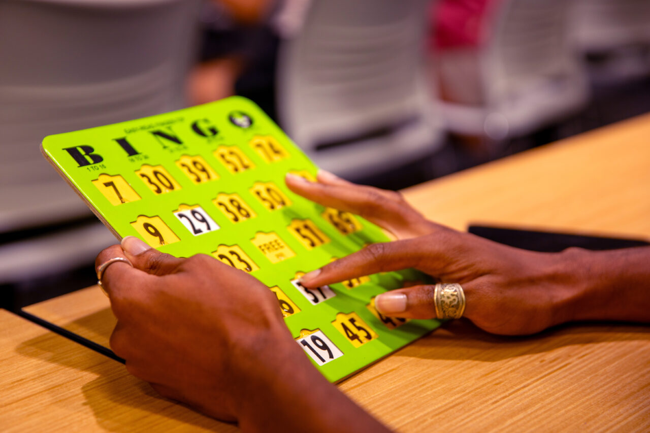 Students play Bingo at CAB Back to School Bingo Night.