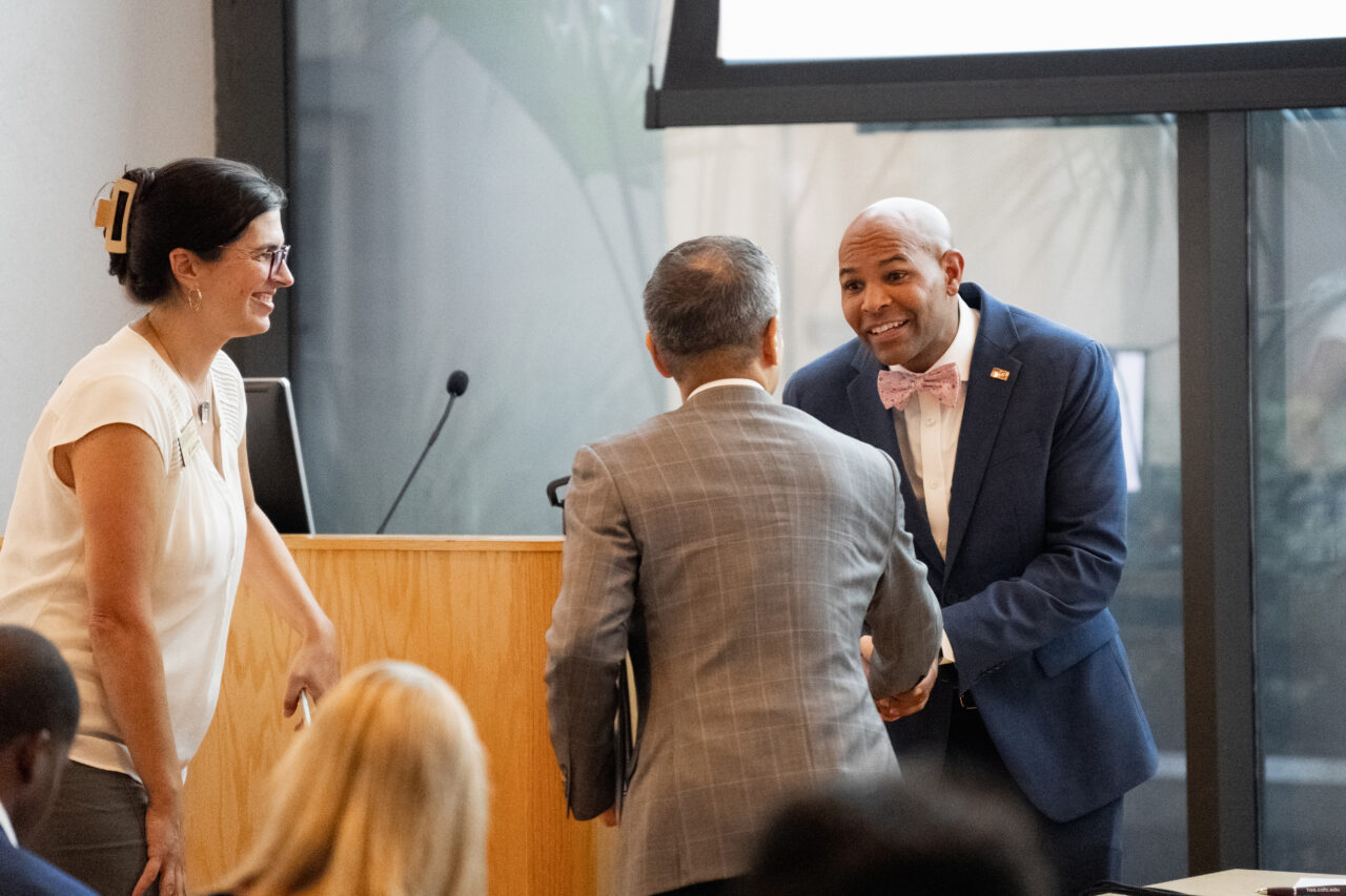 Dr. Jerome Craig, US surgeon meets President Hsu