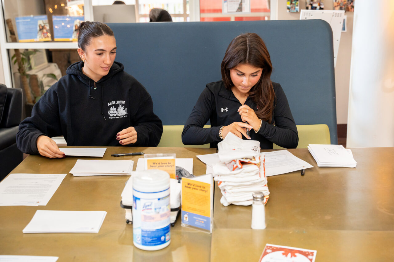 Student Athletes Volunteer at Ronald McDonald House in Charleston 