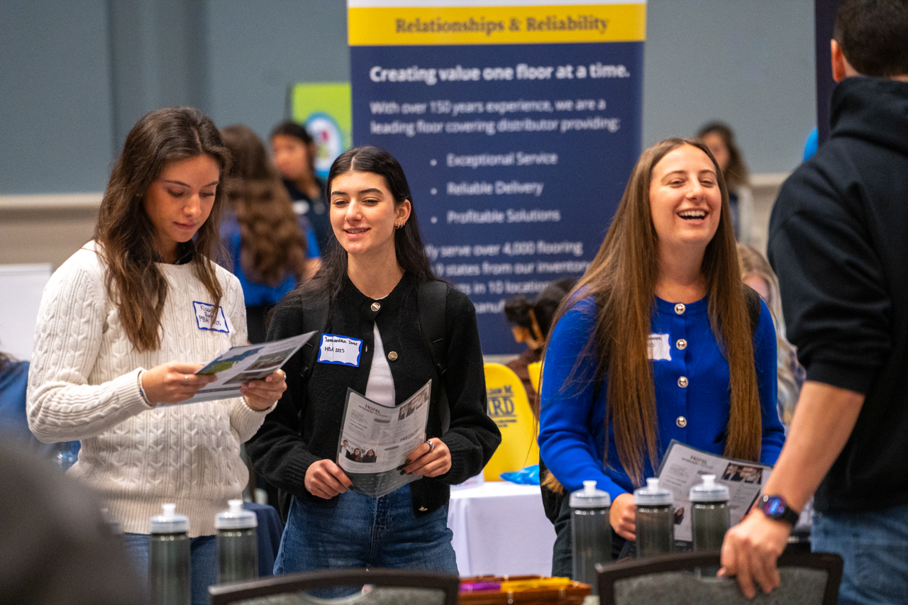 students attend the College of Charleston Career Expo in the Gillard Center 