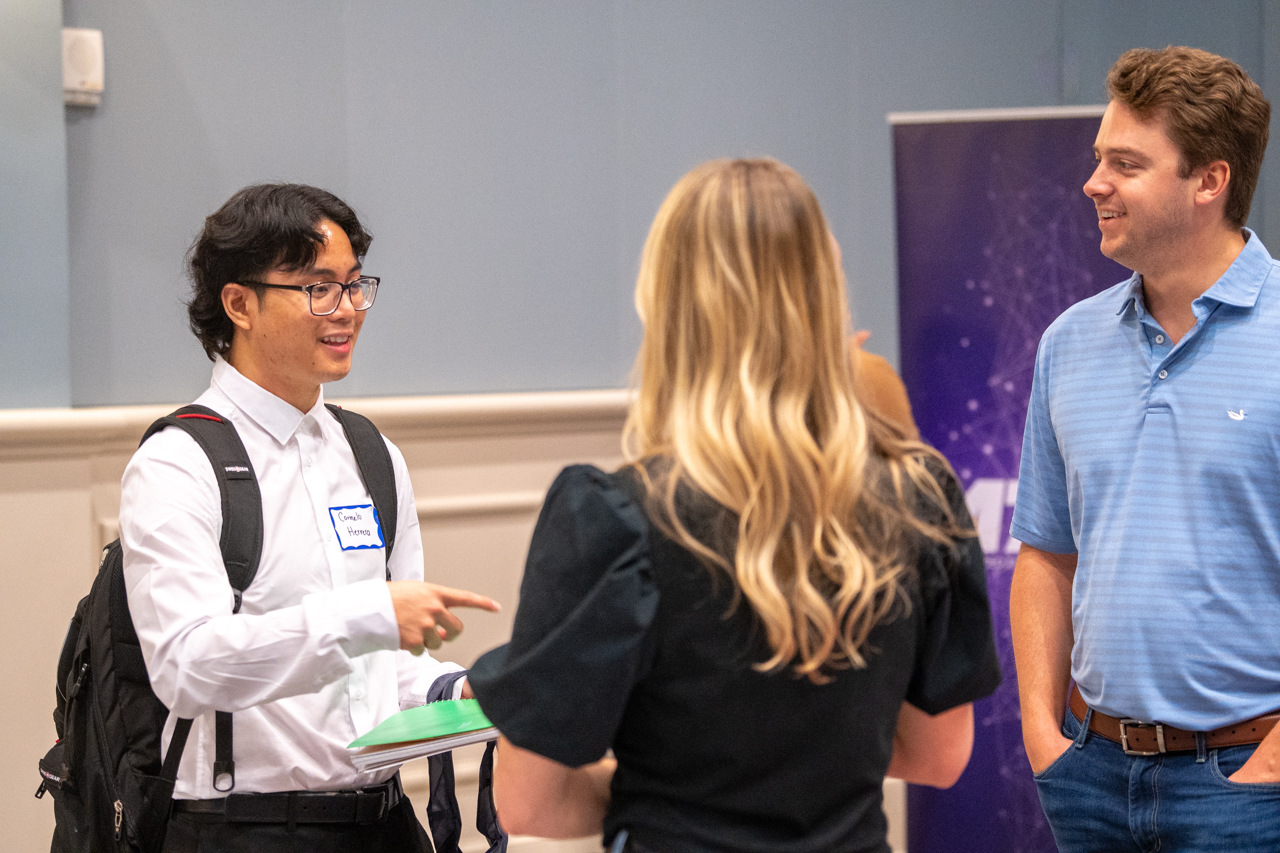 students attend the College of Charleston Career Expo in the Gillard Center 