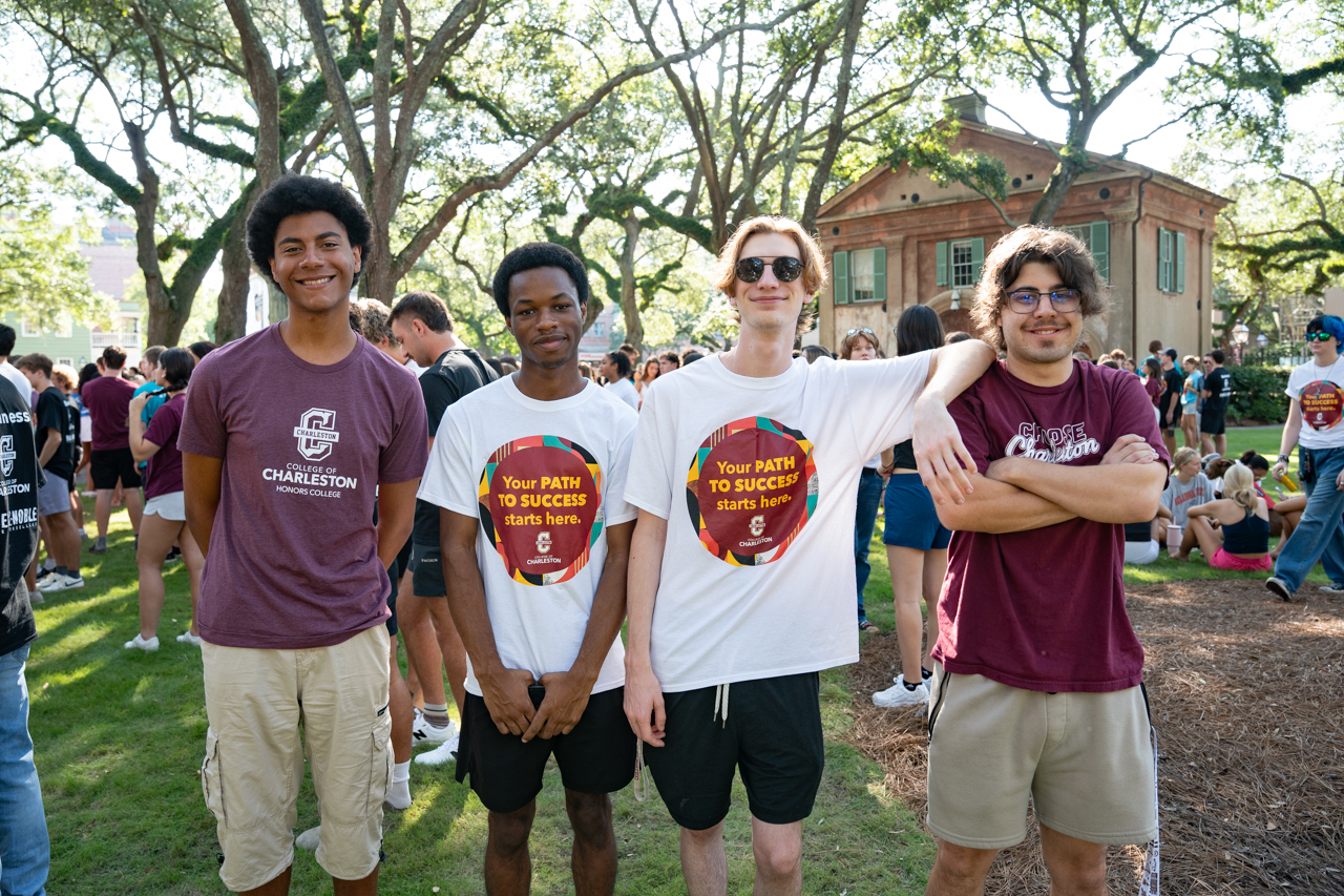Freshmen attend Convocation to start off college 