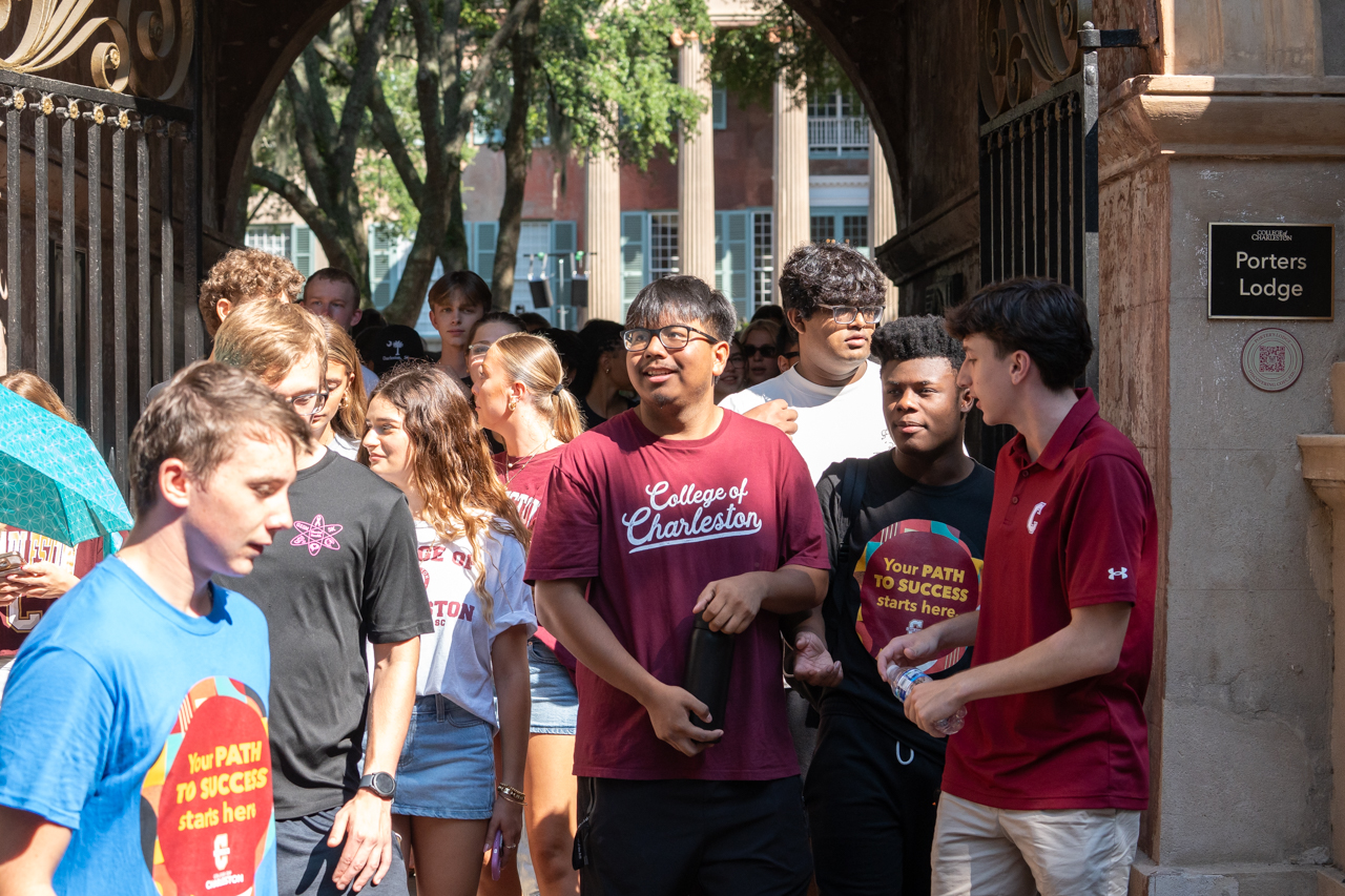 Freshmen attend Convocation in the Cistern 