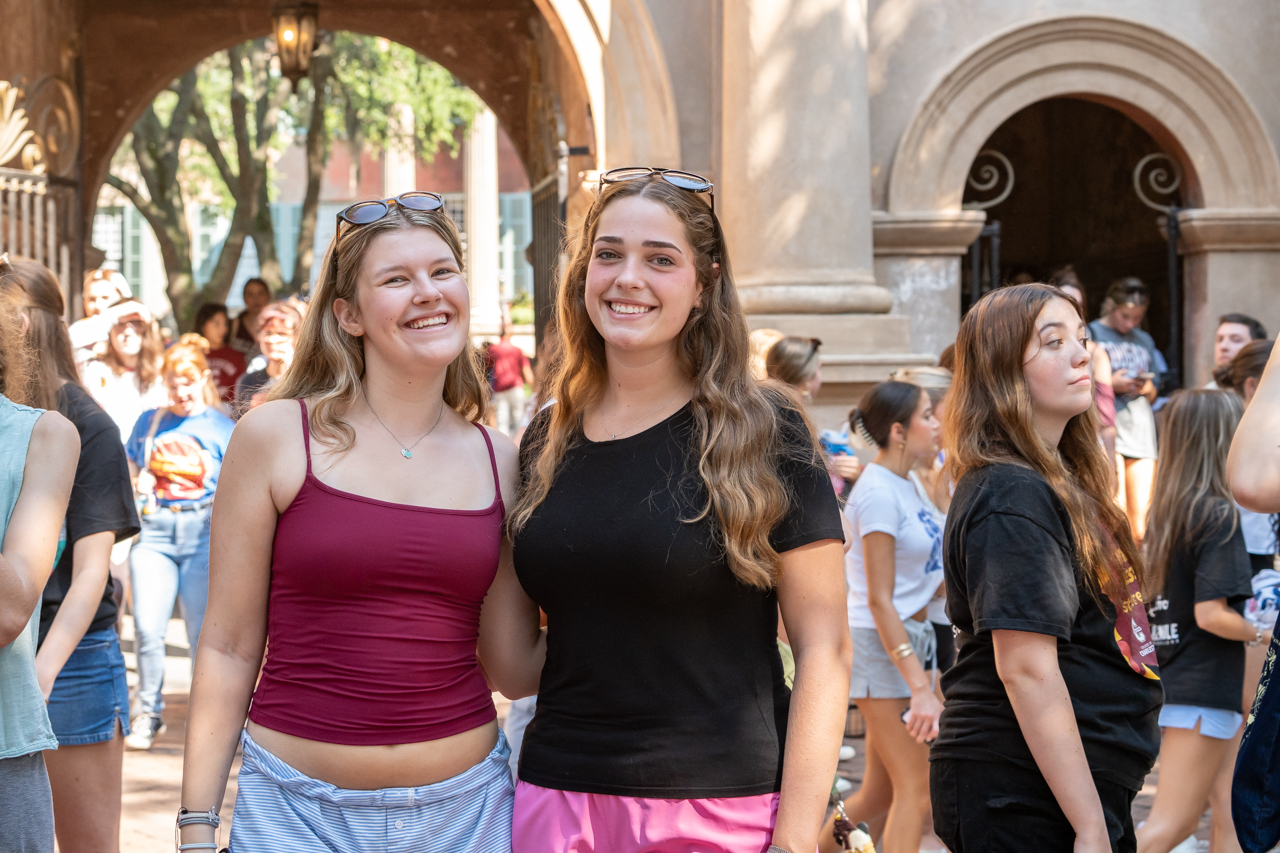 Freshmen attend Convocation in the Cistern 