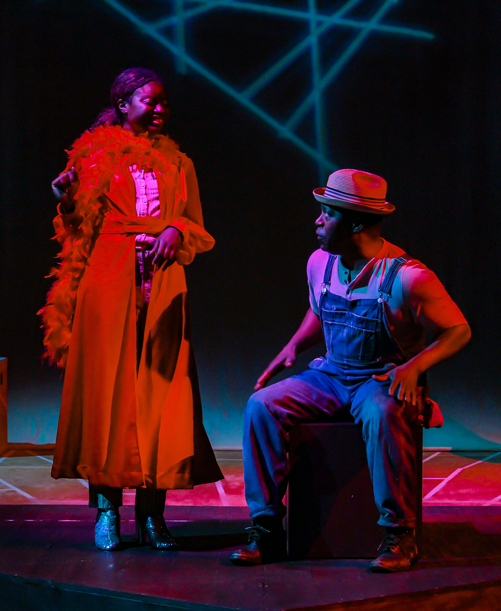 Brandi Smalls and Gary DeWitt Marshall in "Home"