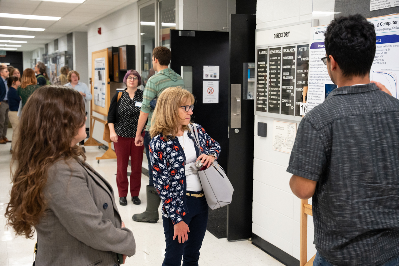 Marine Graduate Students present their research at the Marine Biology Colloquium at Fort Johnson