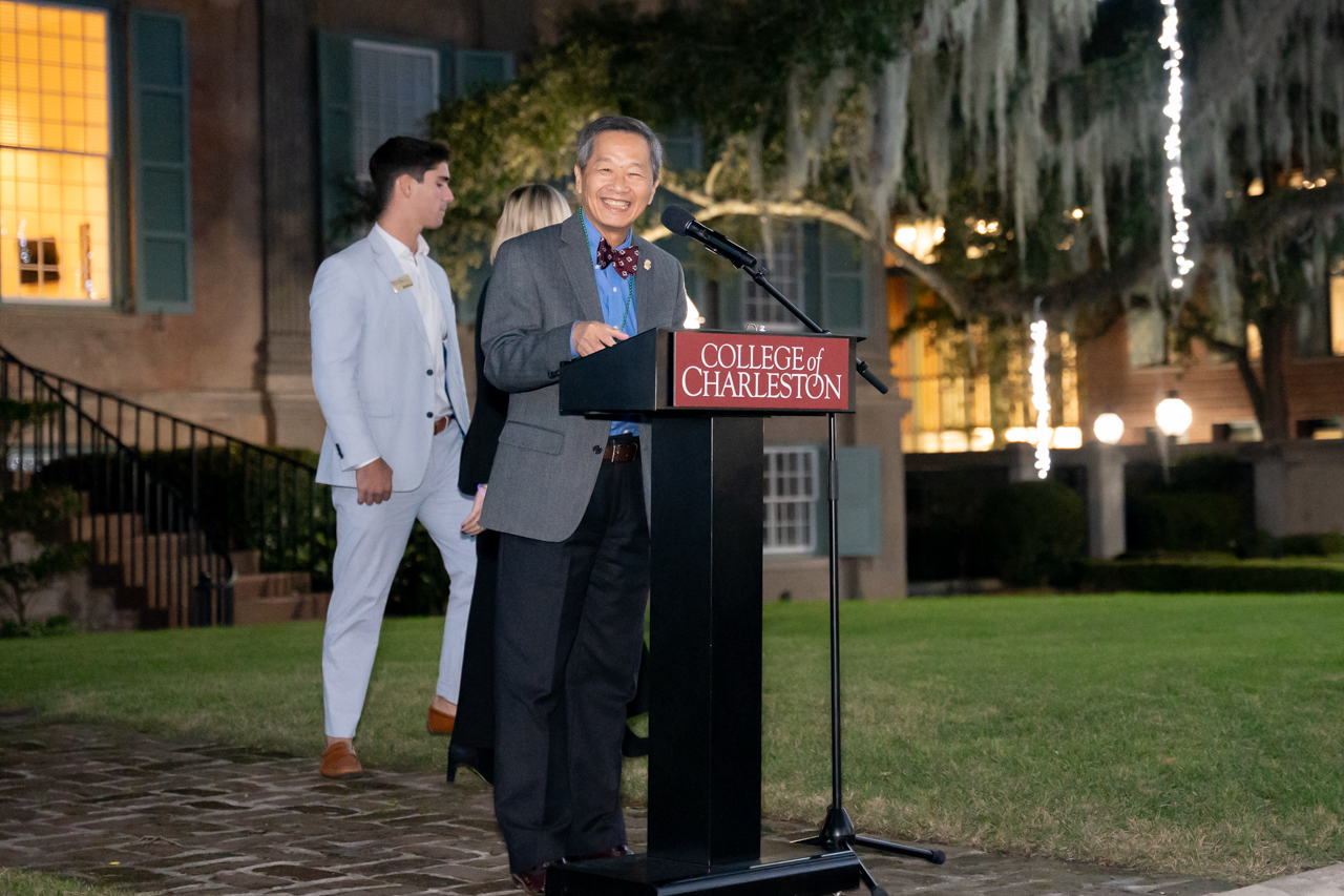 President Hsu talks to homecoming crowd