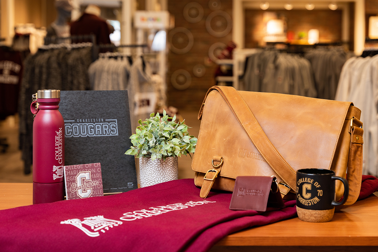 2021.09.16.Bookstore.Items.CML.0036