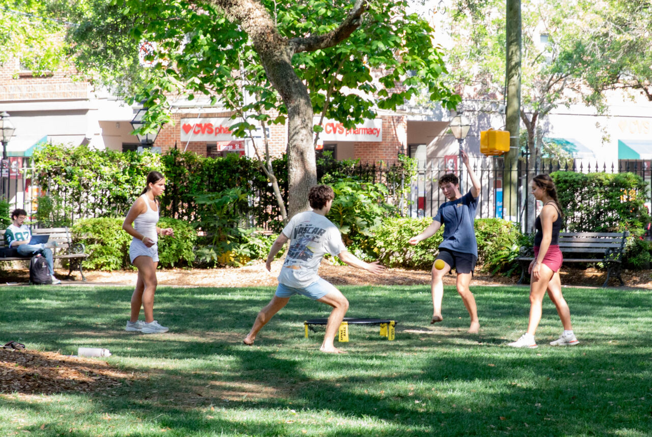 Students play spike ball in the Cistern Yard